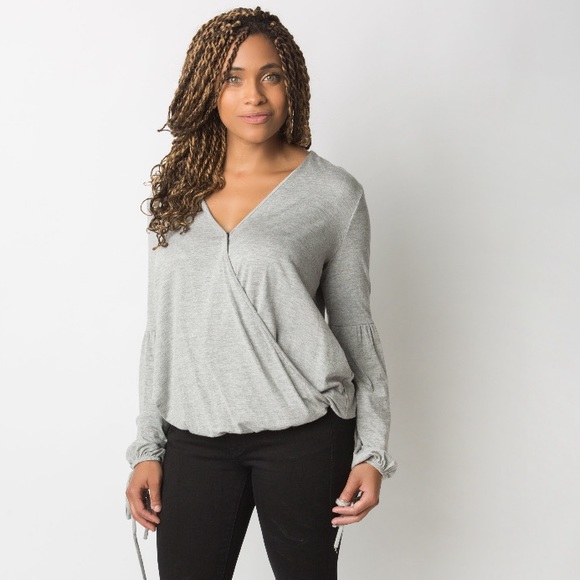 Sedona wrap top (soft grey) - Picture 1 of 3